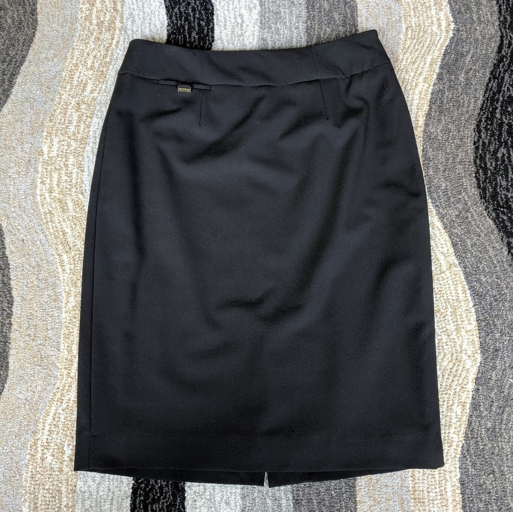 Pencil skirt